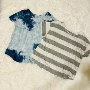 Lot of 2 Old Navy T-shirts Size XL